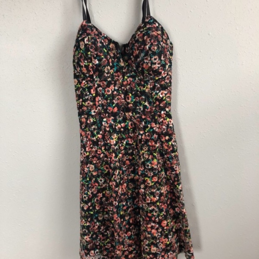 Floral lace dress